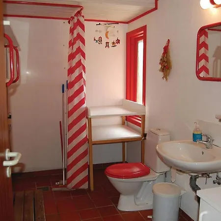 Holiday home 3 Bedroom Beautiful In Blavand *