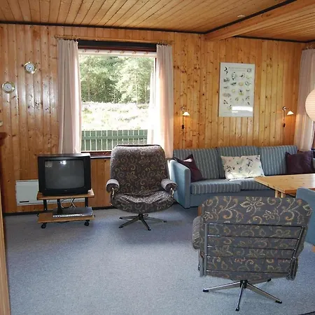 3 Bedroom Beautiful In Blavand *