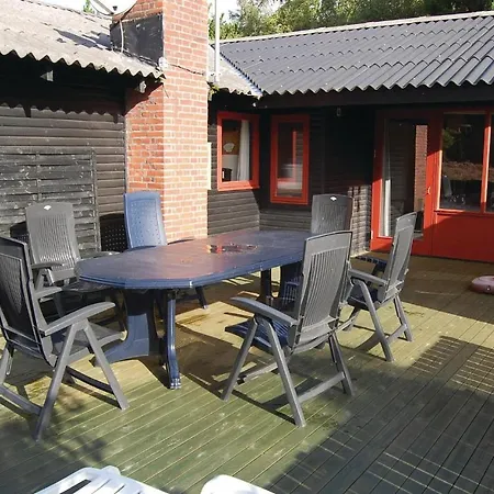 3 Bedroom Beautiful In Blavand