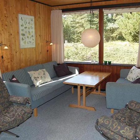 3 Bedroom Beautiful In Blavand Holiday home